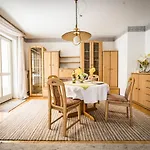 Aschauer شقة